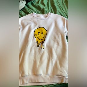 Long sleeve crew neck